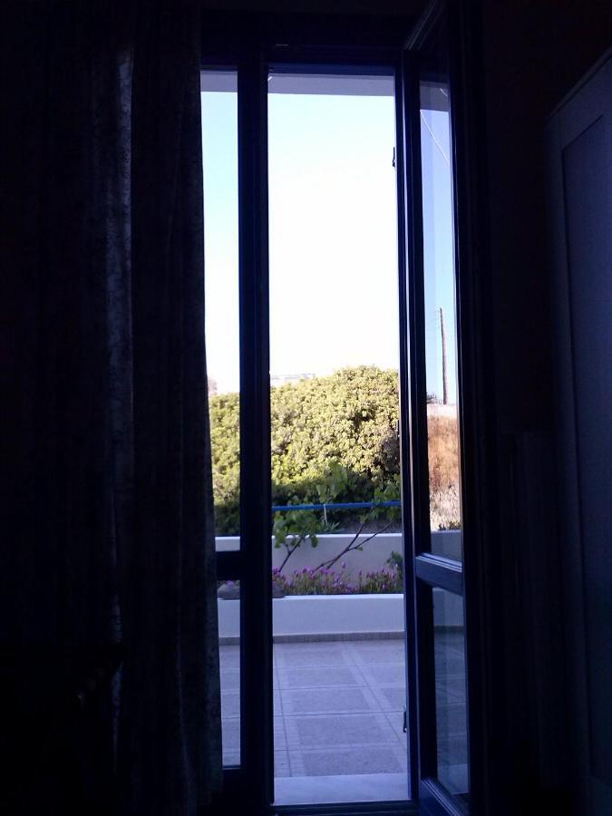 Eleni Apartments Adamantas  Kamer foto