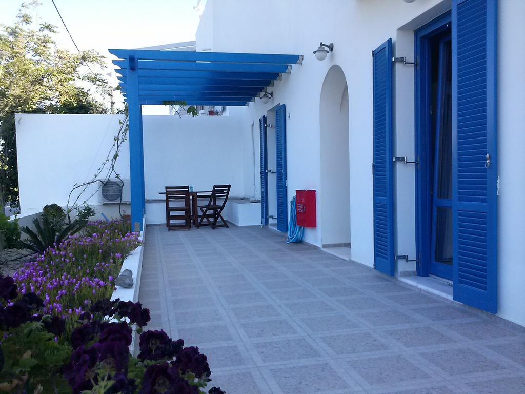 Eleni Apartments Adamantas  Buitenkant foto